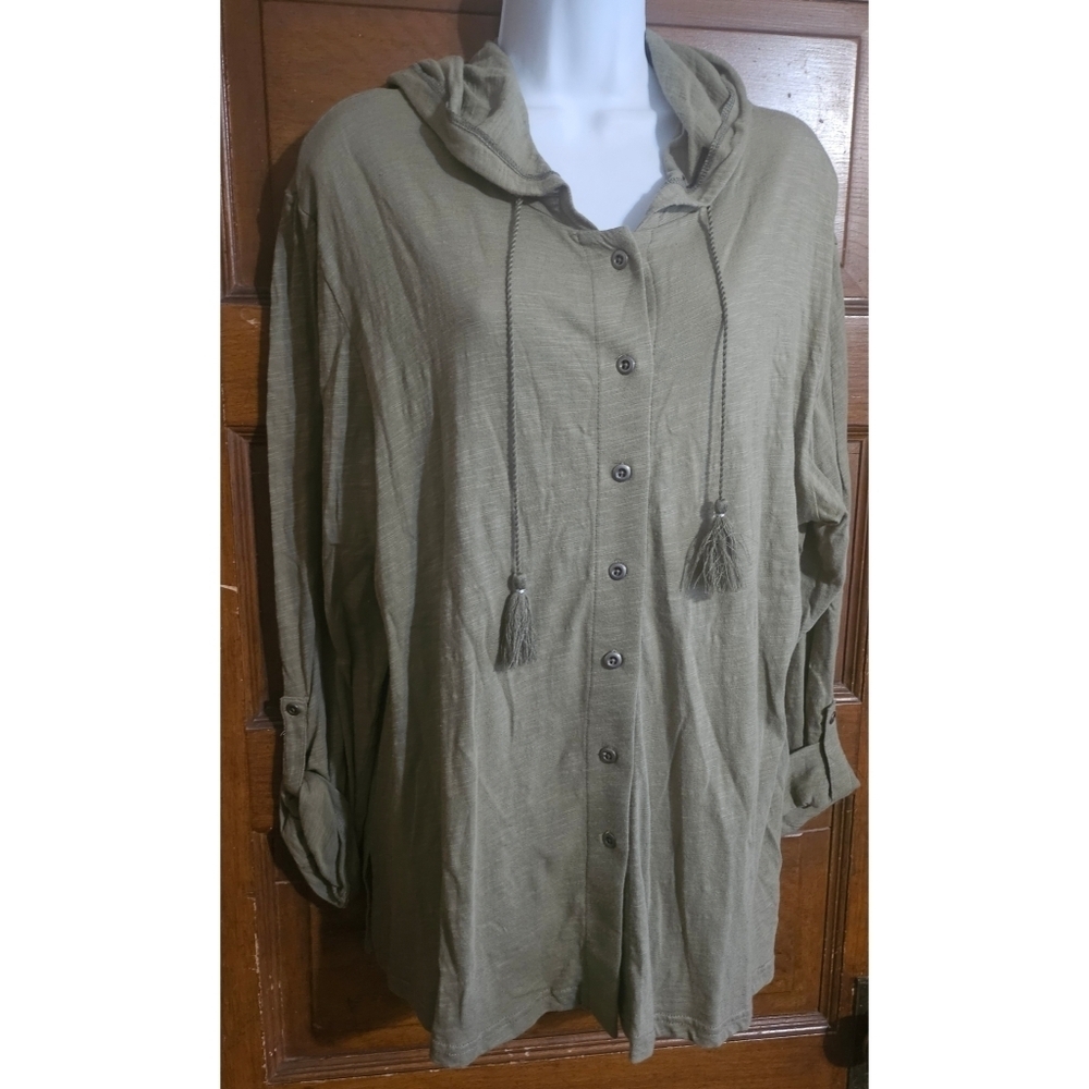 Coral Bay Button Up Hooded Top